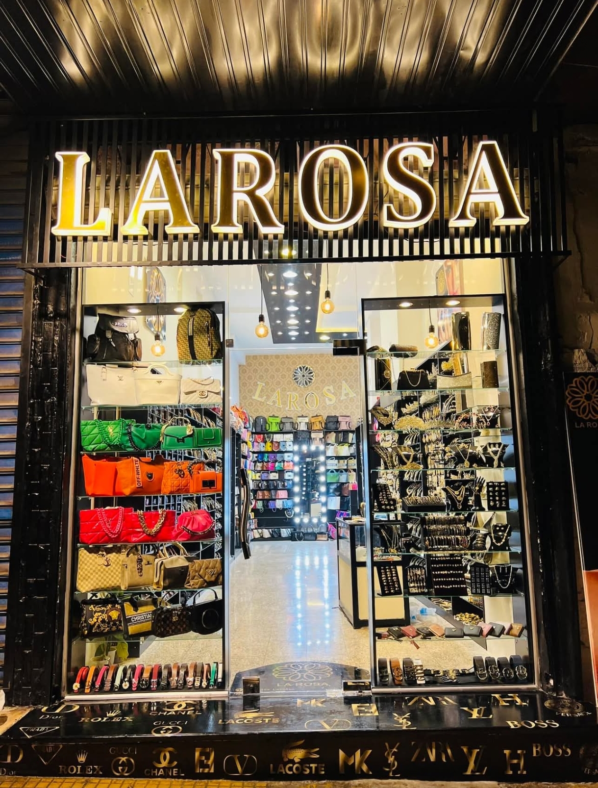 LAROSA